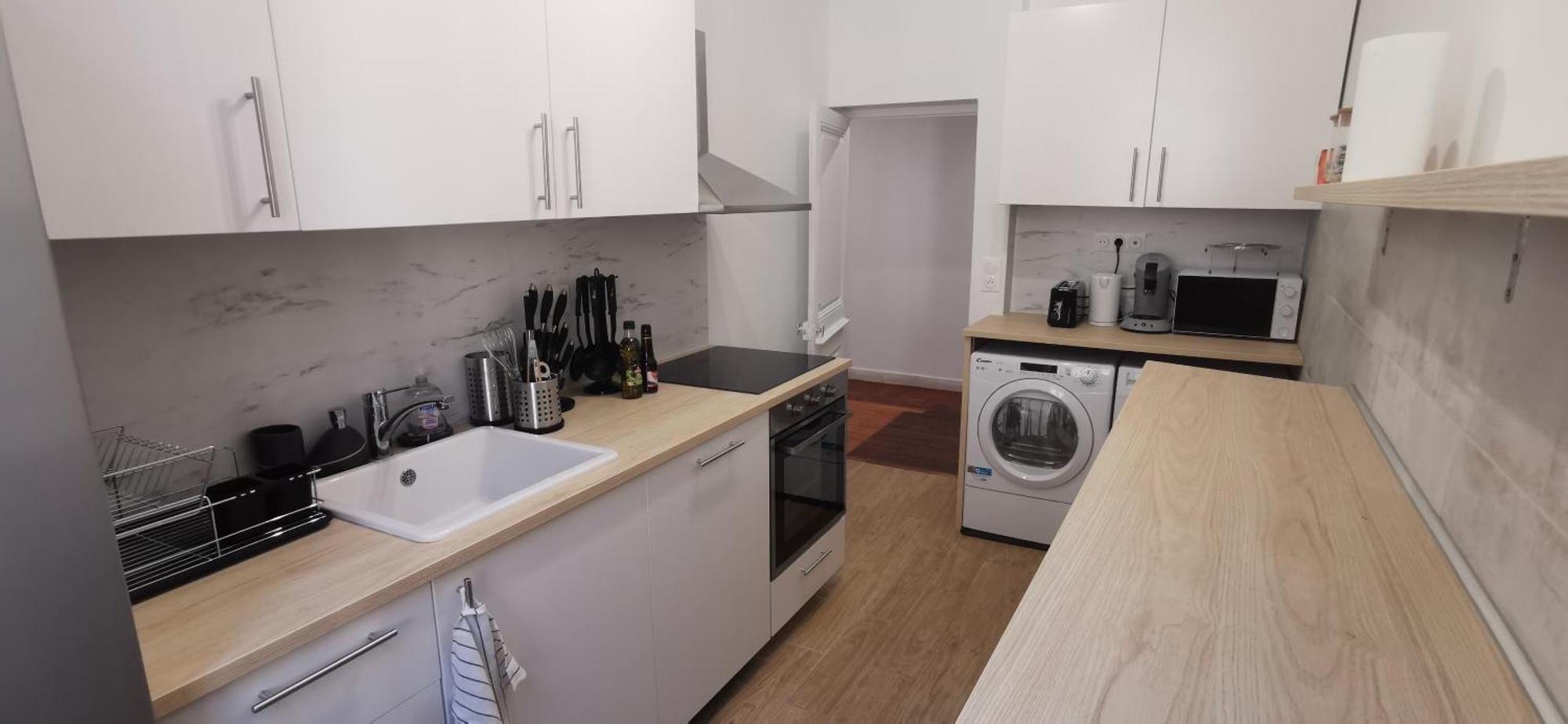 Appartements Et Studio Renoves En 2022, Intra Muros Авиньон Экстерьер фото